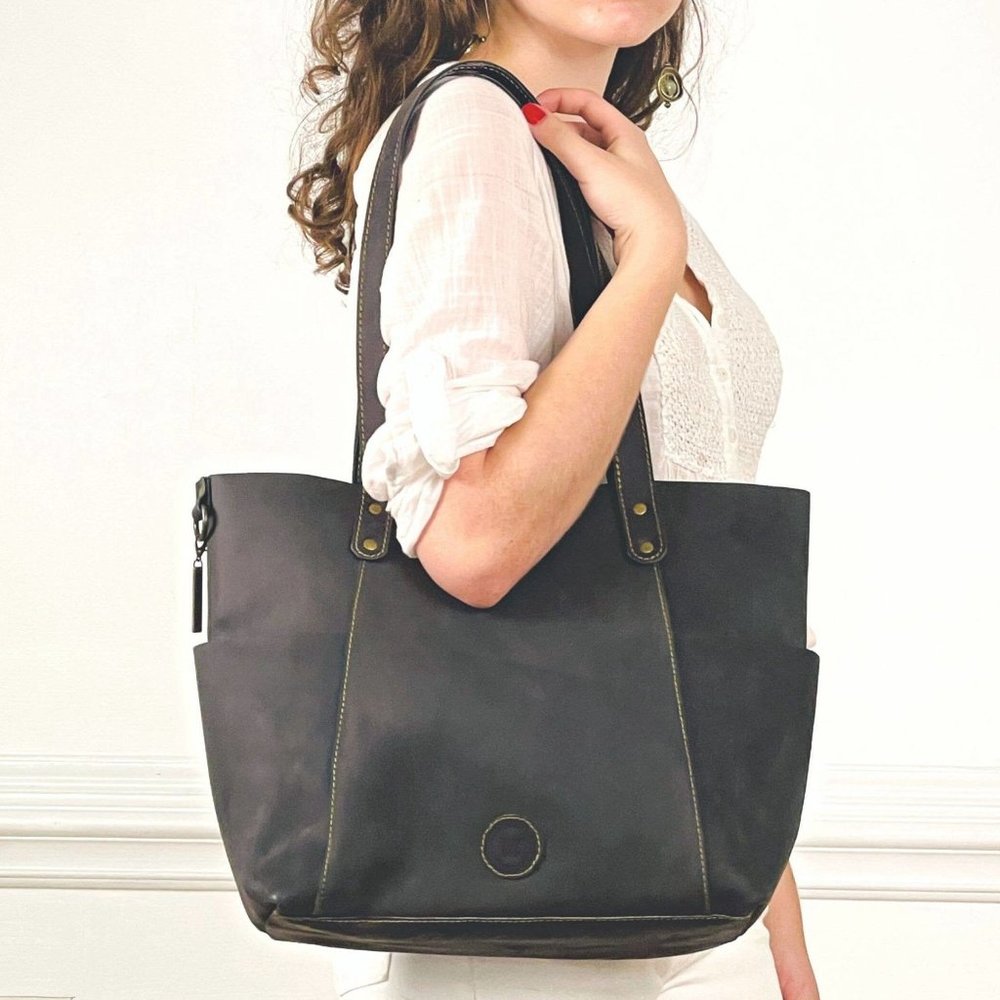 Handmade Stylish Off Black Leather Tote Bag with Pockets